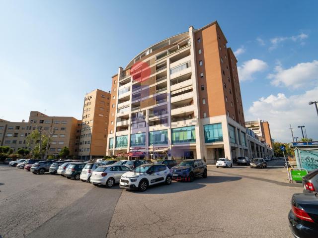 Appartamento in vendita a Centro Direzionale, Latina