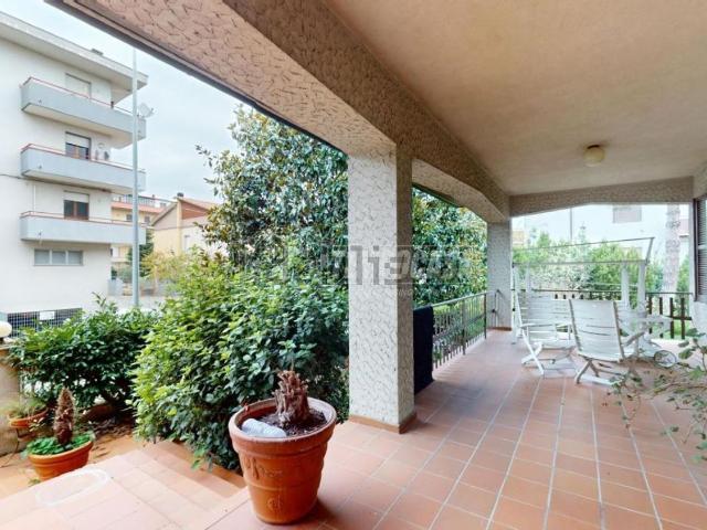 Appartamento in vendita a Marche, Macerata