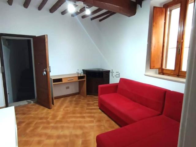 Appartamento in vendita a Lecchi, Toscana