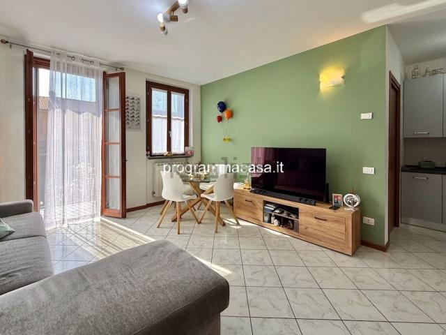 Appartamento in vendita a Rovagnasco, Segrate
