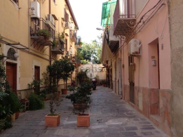 Appartamento in vendita a VIII Circoscrizione, Palermo