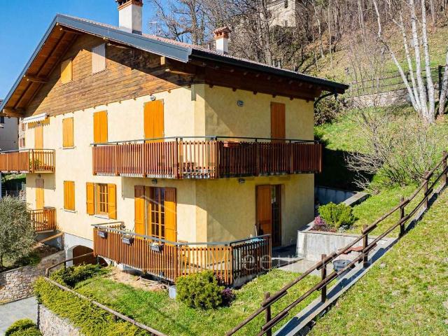 Appartamento in vendita a Bellano, Lombardia