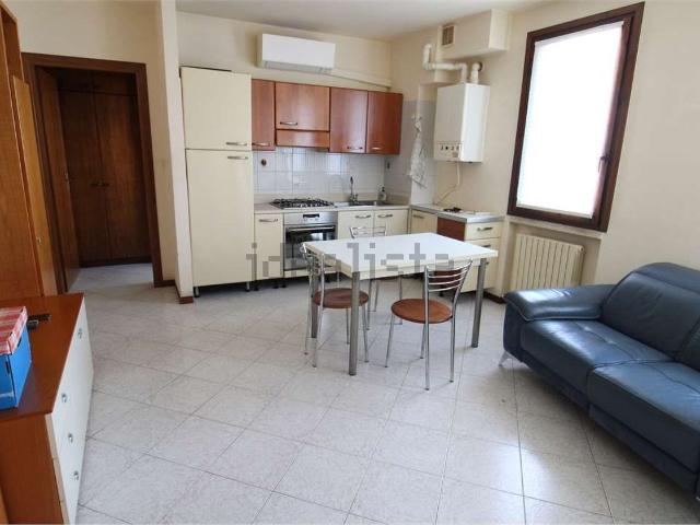 Appartamento in vendita a Case Nuove, San Martino Buon Albergo