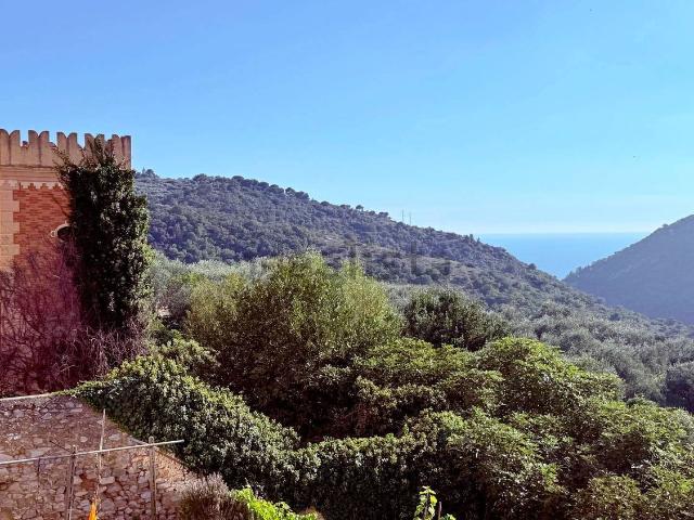 Appartamento in vendita a Olle Superiore, Finale Ligure