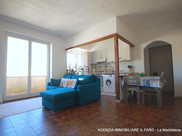 Appartamento in vendita a La Maddalena