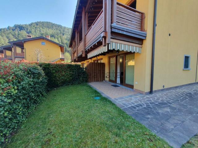 Appartamento in vendita a Songavazzo, Lombardia