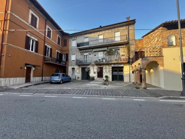 Appartamento in vendita a Assisi, Umbria