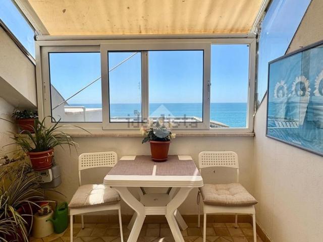 Appartamento in vendita a Lido di Ostia, Roma Capitale