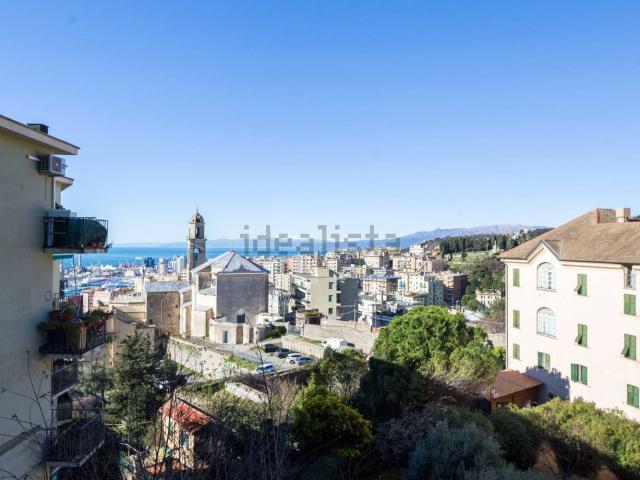 Appartamento in vendita a Centro Est, Serra Riccò