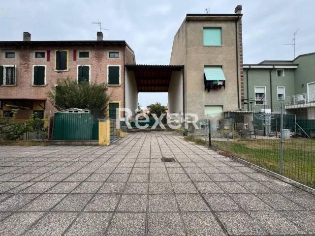 Appartamento in vendita a Unione Comuni Modenesi Area Nord, Finale Emilia