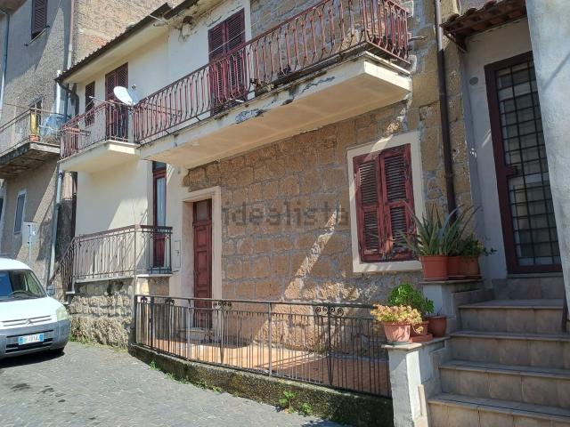 Appartamento in vendita a Arlena Di Castro, Lazio