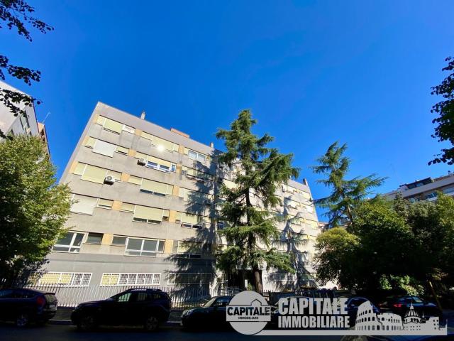 Appartamento in vendita a Torrino, Roma