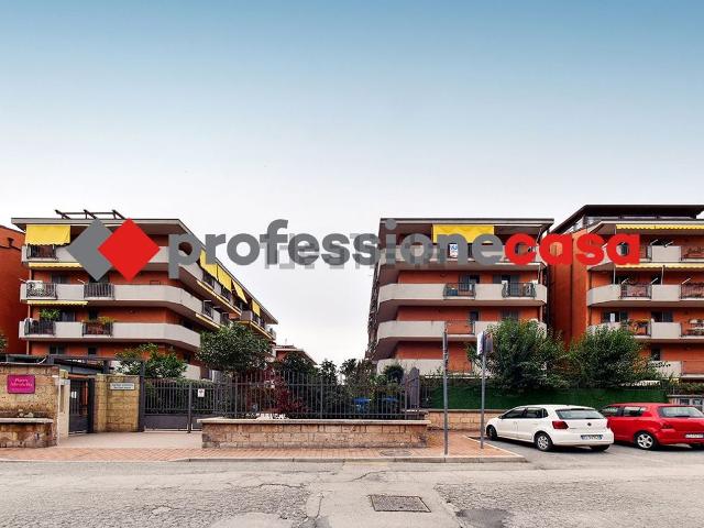 Attico in vendita a San Nicola La Strada, Caserta