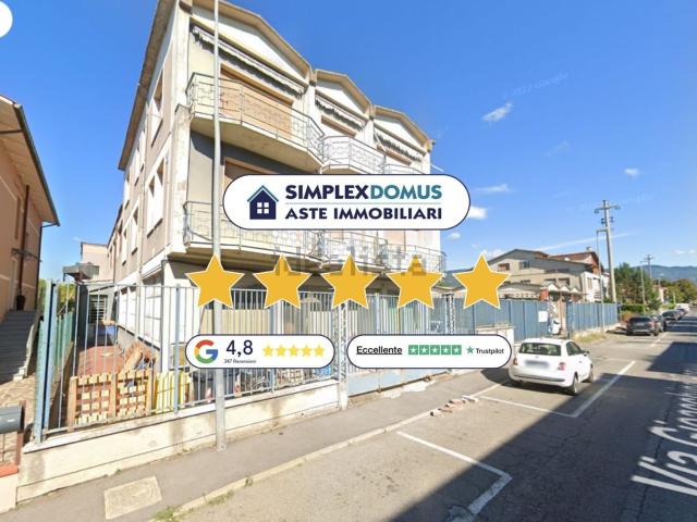 Appartamento in vendita a Agliana, Toscana