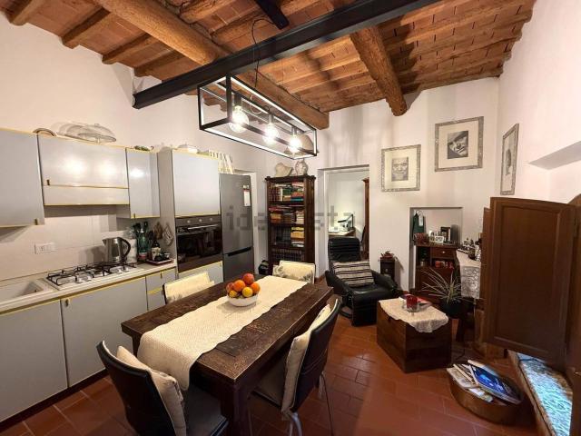 Appartamento in vendita a Fornelli, Riparbella
