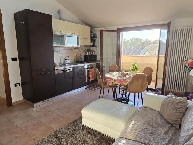 Appartamento in vendita a Viadana, Mantova
