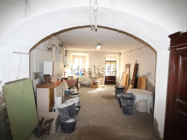 Appartamento in vendita a Cremella, Lecco