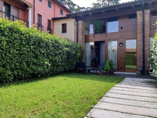 Appartamento in vendita a Saviabona, Vicenza