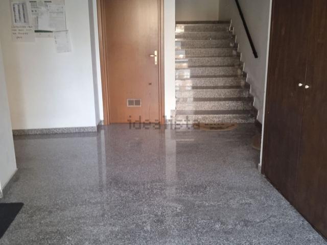 Appartamento in vendita a Re, Reggio Emilia