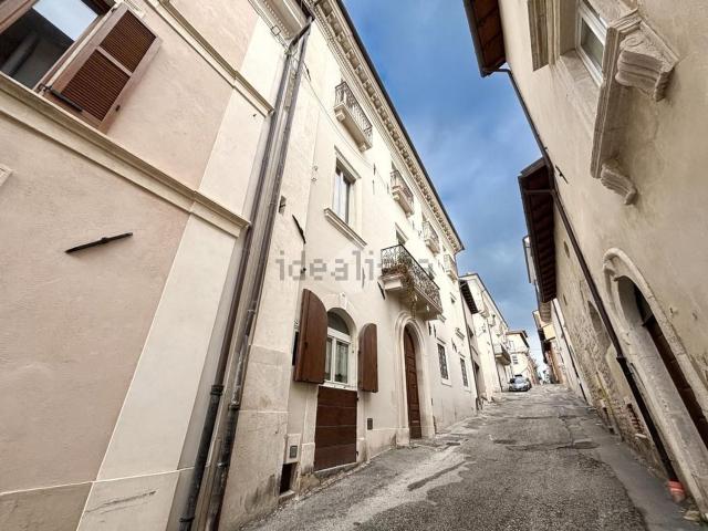 Appartamento in vendita a Torretta, Tornimparte