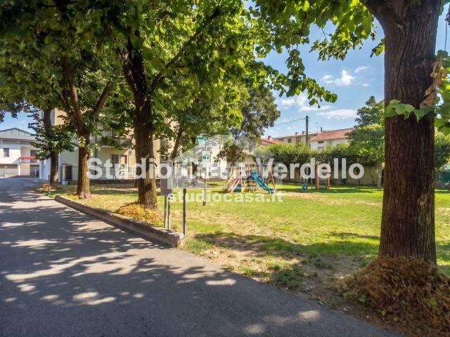 Appartamento in vendita a Verdello, Lombardia
