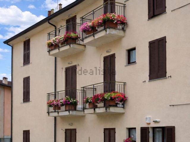 Appartamento in vendita a Pinzano, Limbiate