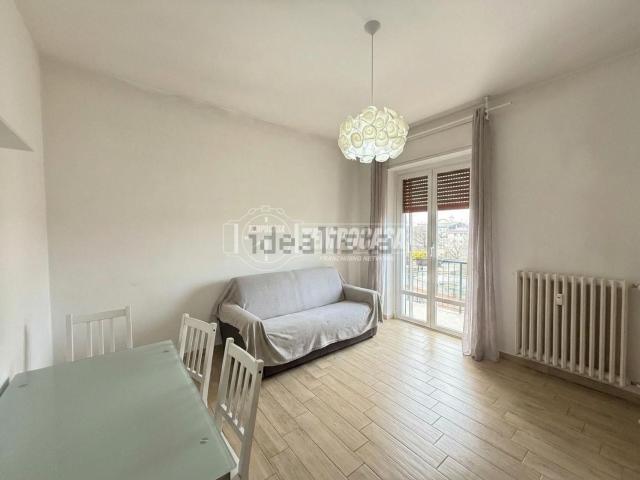 Appartamento in vendita a Rozzano, Lombardia