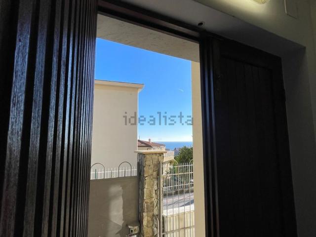 Appartamento in vendita a Poggio del Sole, Albissola Marina