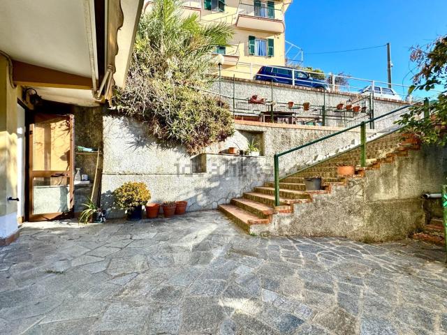 Appartamento in vendita a Castagnabuona, Varazze