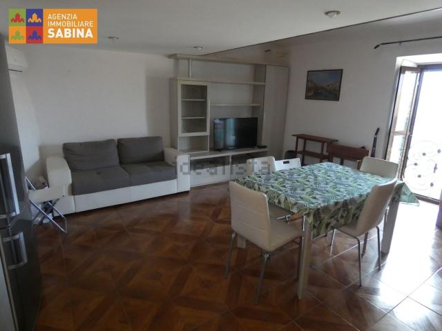 Appartamento in vendita a Poggio Catino, Lazio