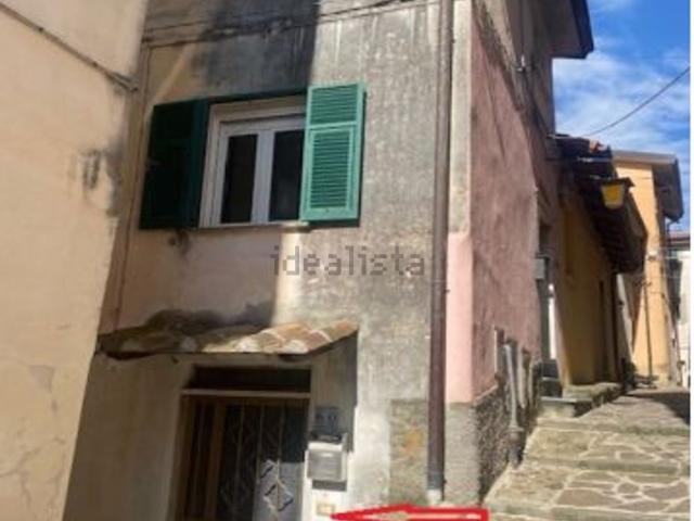 Appartamento in vendita a Vezzano Superiore, Vezzano Ligure