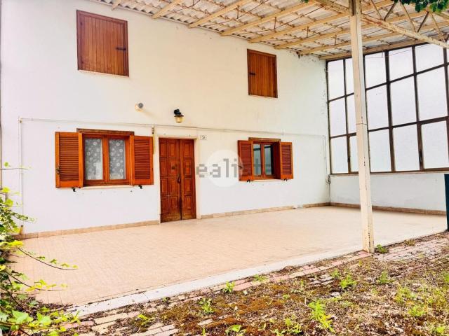 Appartamento in vendita a Tornimparte, Abruzzo