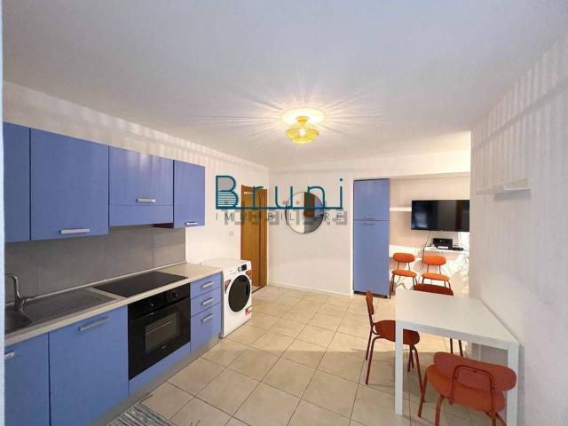 Appartamento in vendita a Albula centro, Marche