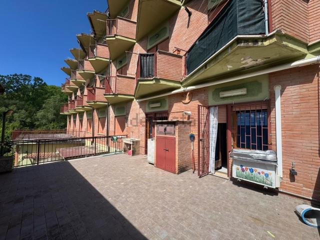 Appartamento in vendita a Carsoli, Abruzzo