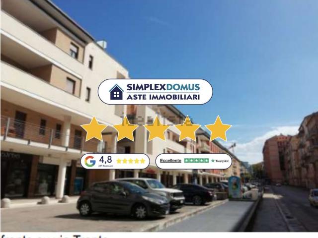 Appartamento in vendita a Centro storico, Marche