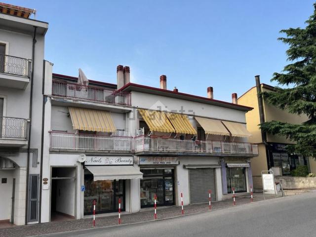 Appartamento in vendita a Contrada Cappelli, Tornimparte