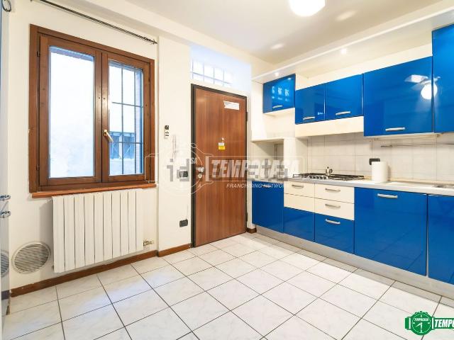 Appartamento in vendita a Molino Bassi, Sovico