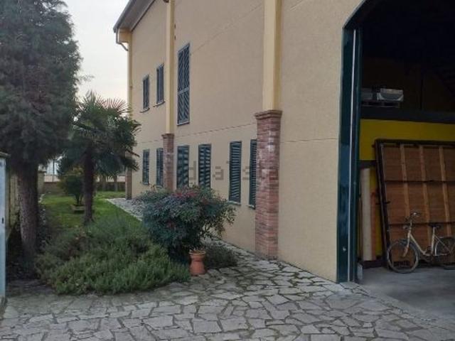 Appartamento in vendita a Sant'alessio Con Vialone, Lombardia
