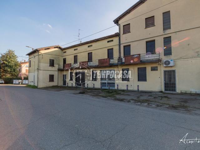 Appartamento in vendita a Pianura Reggiana, Re