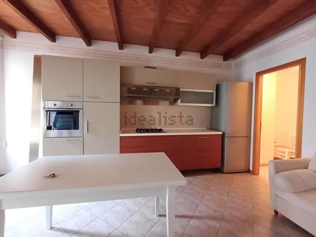 Appartamento in vendita a Lendinara, Veneto