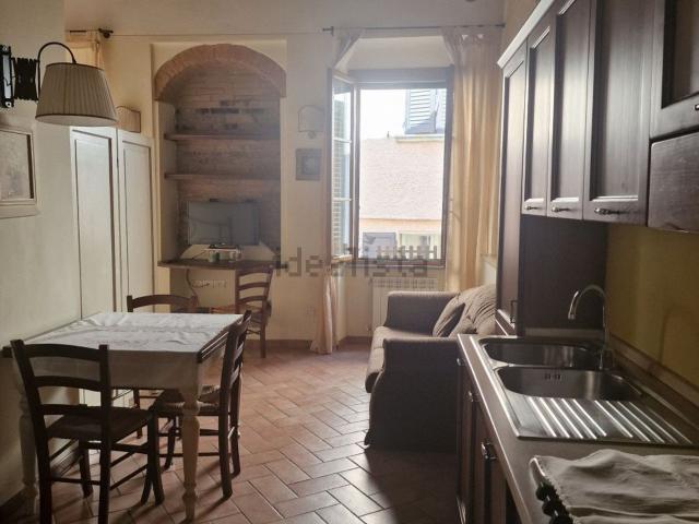 Appartamento in vendita a Sinalunga, Siena