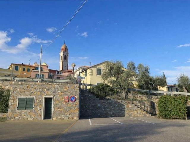 Appartamento in vendita a San Bartolomeo Al Mare, Liguria
