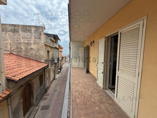 Appartamento in vendita a Nizza Di Sicilia, Sicilia