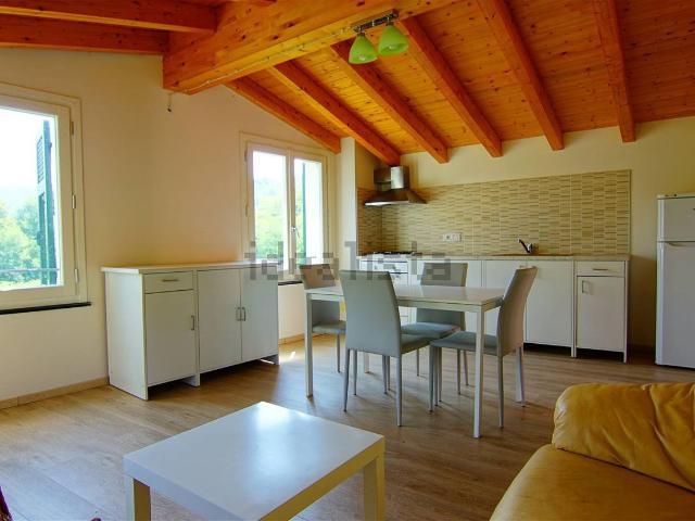 Appartamento in vendita a Mattarana, Carrodano