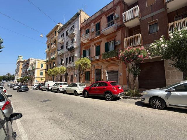 Appartamento in vendita a Taranto