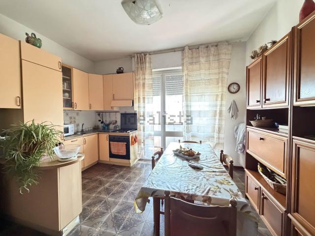 Appartamento in vendita a Luni, Liguria