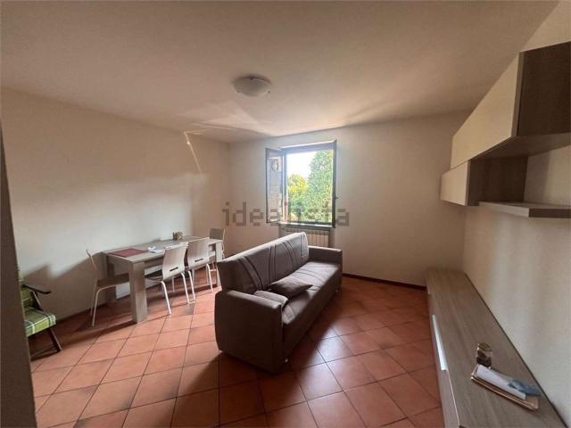 Appartamento in vendita a Cadorago, Lombardia
