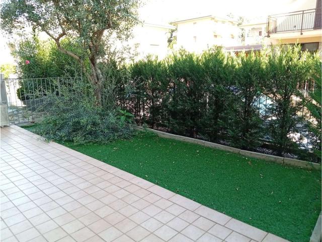 Appartamento in vendita a Cantù, Lombardia