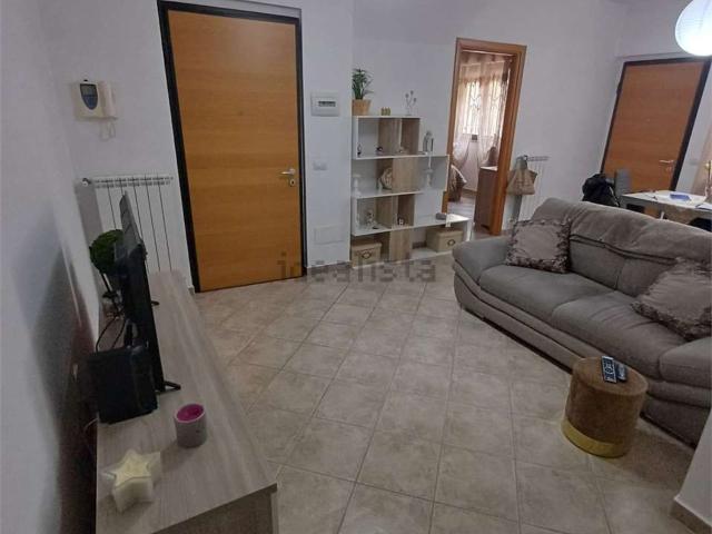 Appartamento in vendita a Nuova Latina, Latina