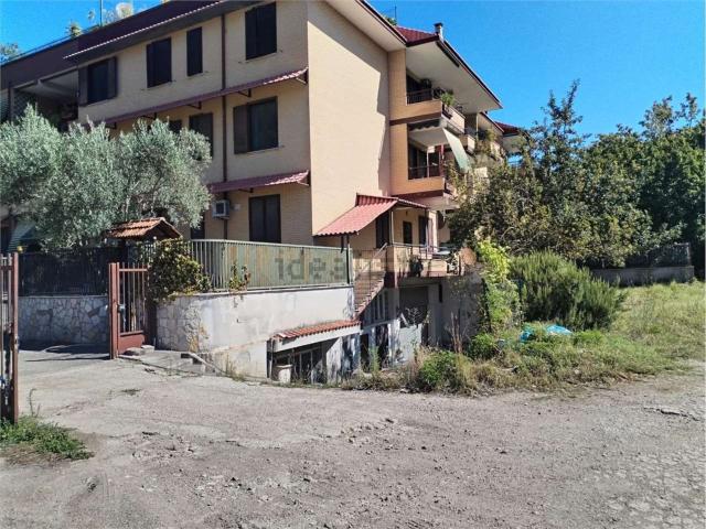Appartamento in vendita a Bivio di San Polo, Roma Capitale